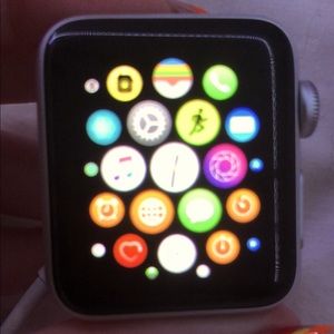 *SOLD*  Apple watch series 3 (GPS) used 2 times